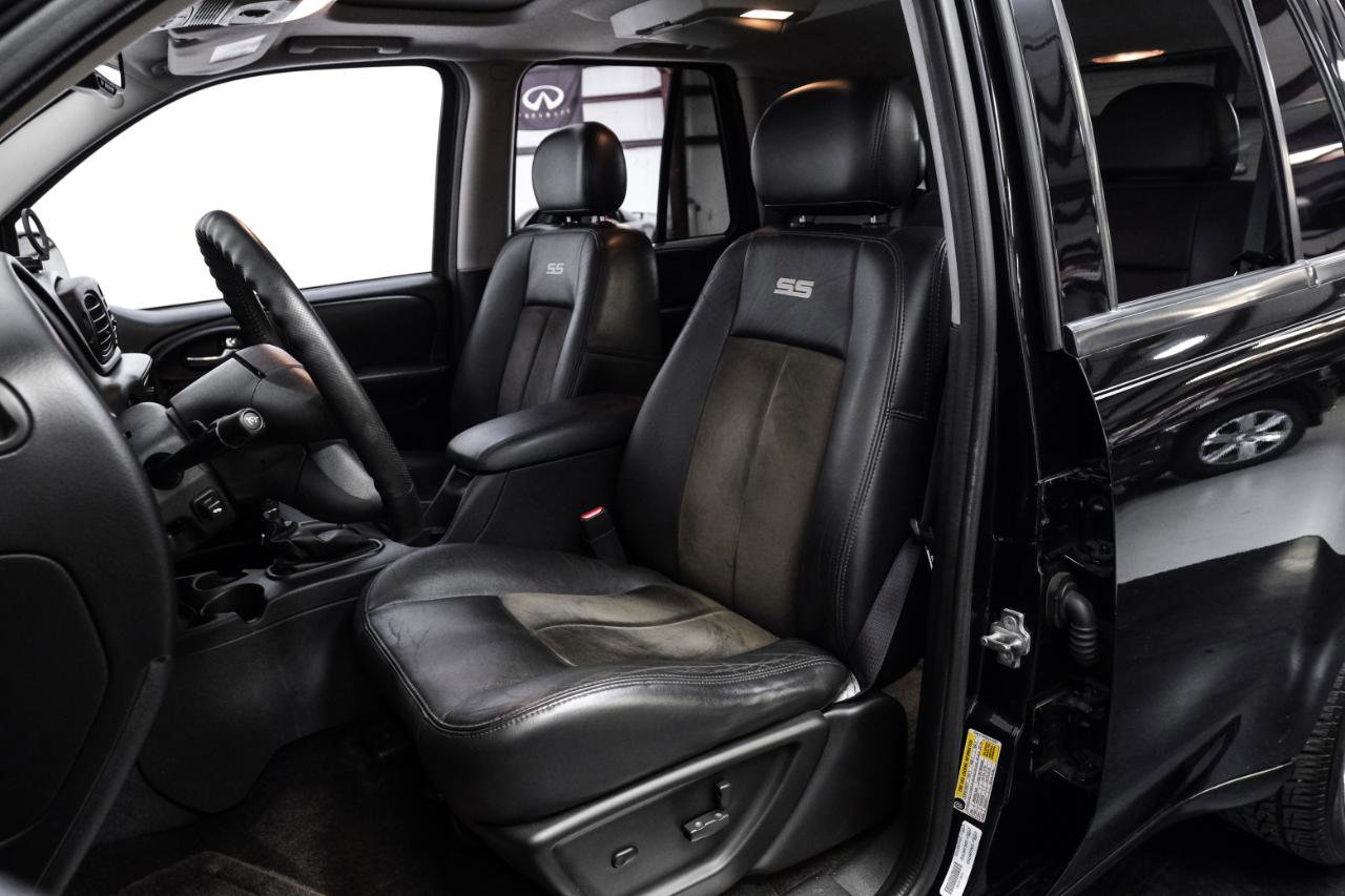 Used 2006 Chevrolet TrailBlazer LT w/ SS Package image 27