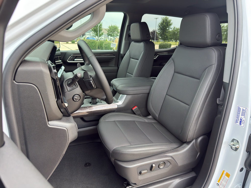 New 2026 Chevrolet Silverado 1500 LTZ w/ LTZ Convenience Package II AWD/4WD image 15