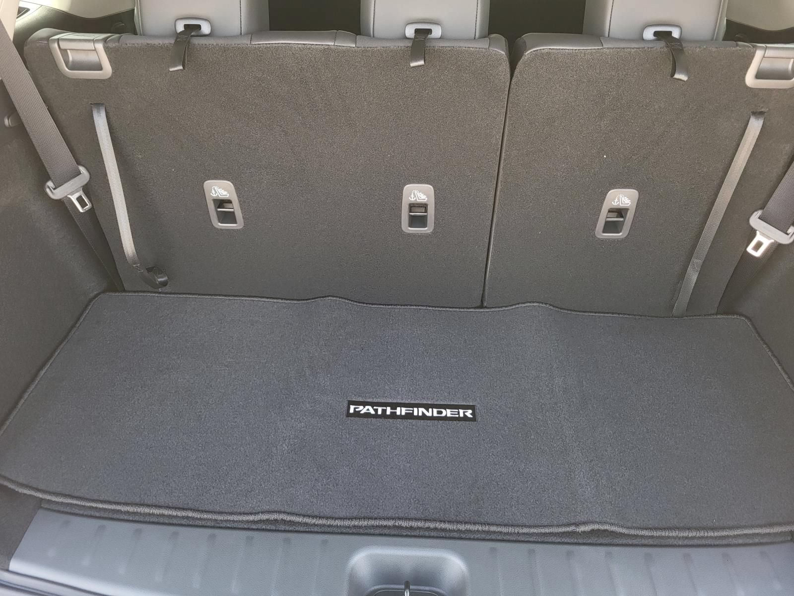 New 2026 Nissan Pathfinder SL FWD image 12