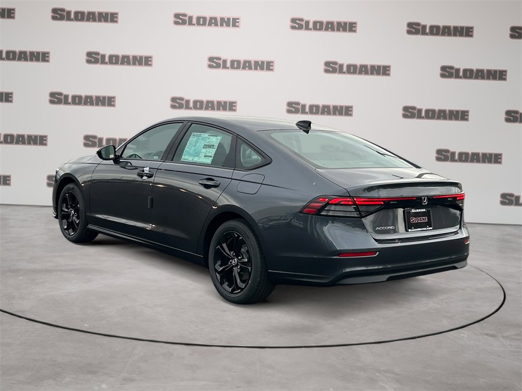 New 2025 Honda Accord SE image 3