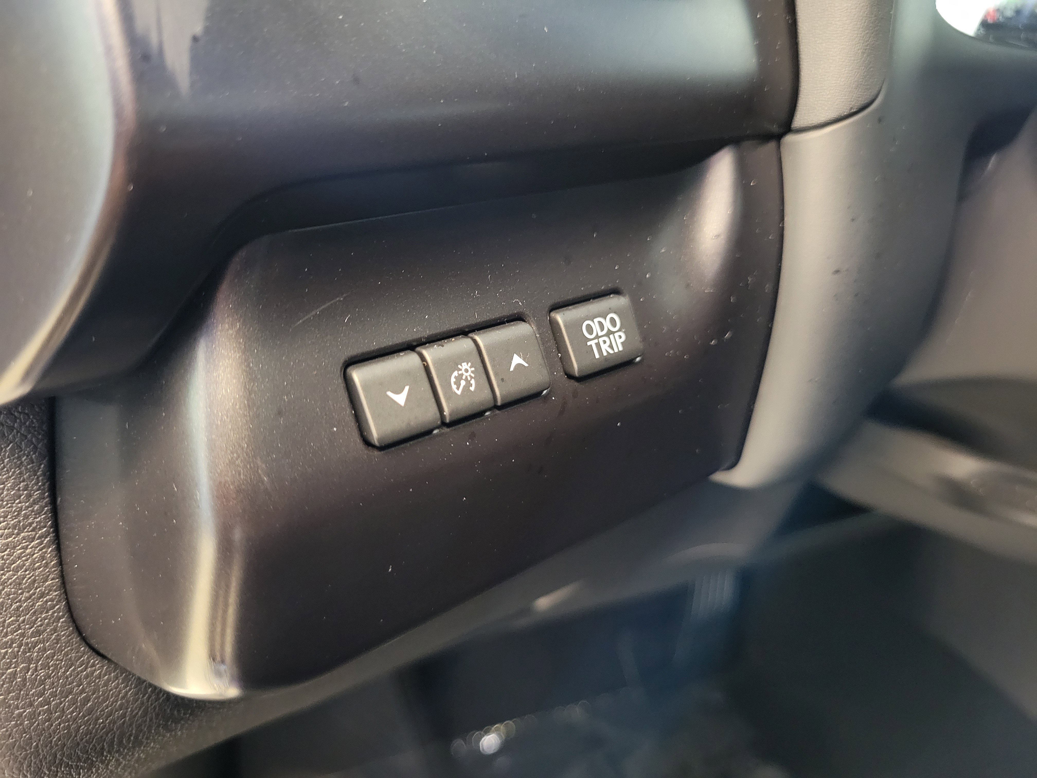 Used 2025 Lexus UX 300h FWD image 28