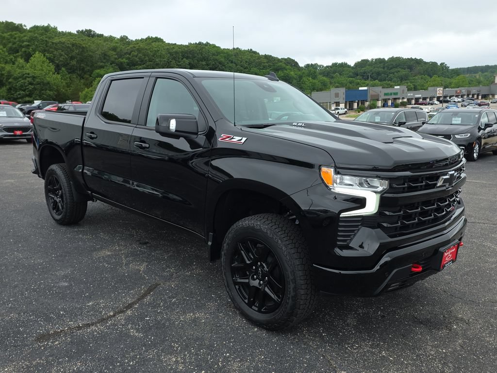 New 2026 Chevrolet Silverado 1500 LT Trail Boss w/ LT Trail Boss Premium Package AWD/4WD image 2
