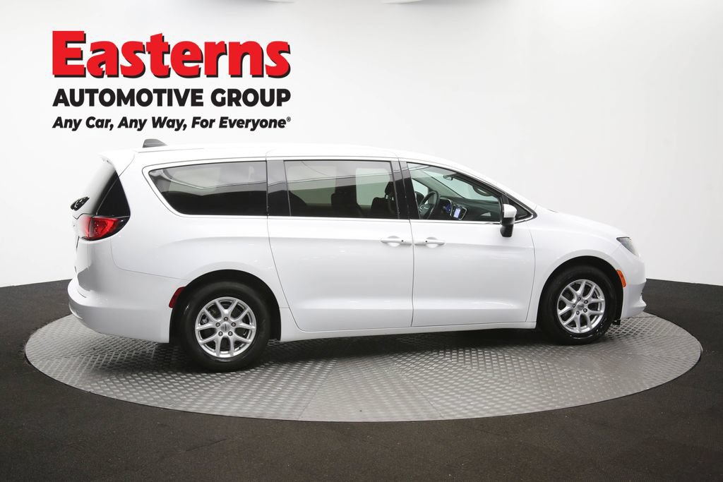 Used 2022 Chrysler Voyager LX FWD image 42