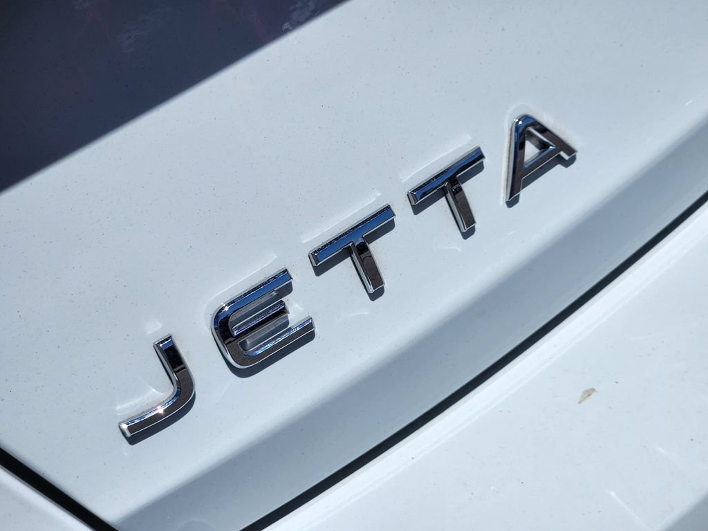 Used 2024 Volkswagen Jetta Sport FWD image 8