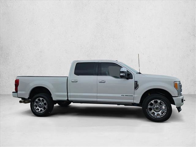Used 2017 Ford F250 Platinum w/ Platinum Ultimate Package AWD/4WD image 4