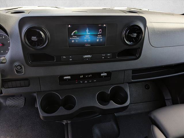 Certified 2024 Mercedes-Benz Sprinter 2500 image 13