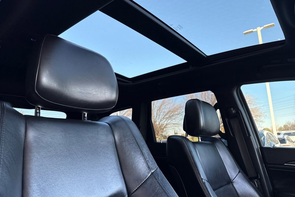 Used 2021 Jeep Grand Cherokee Limited w/ Luxury Group II image 14