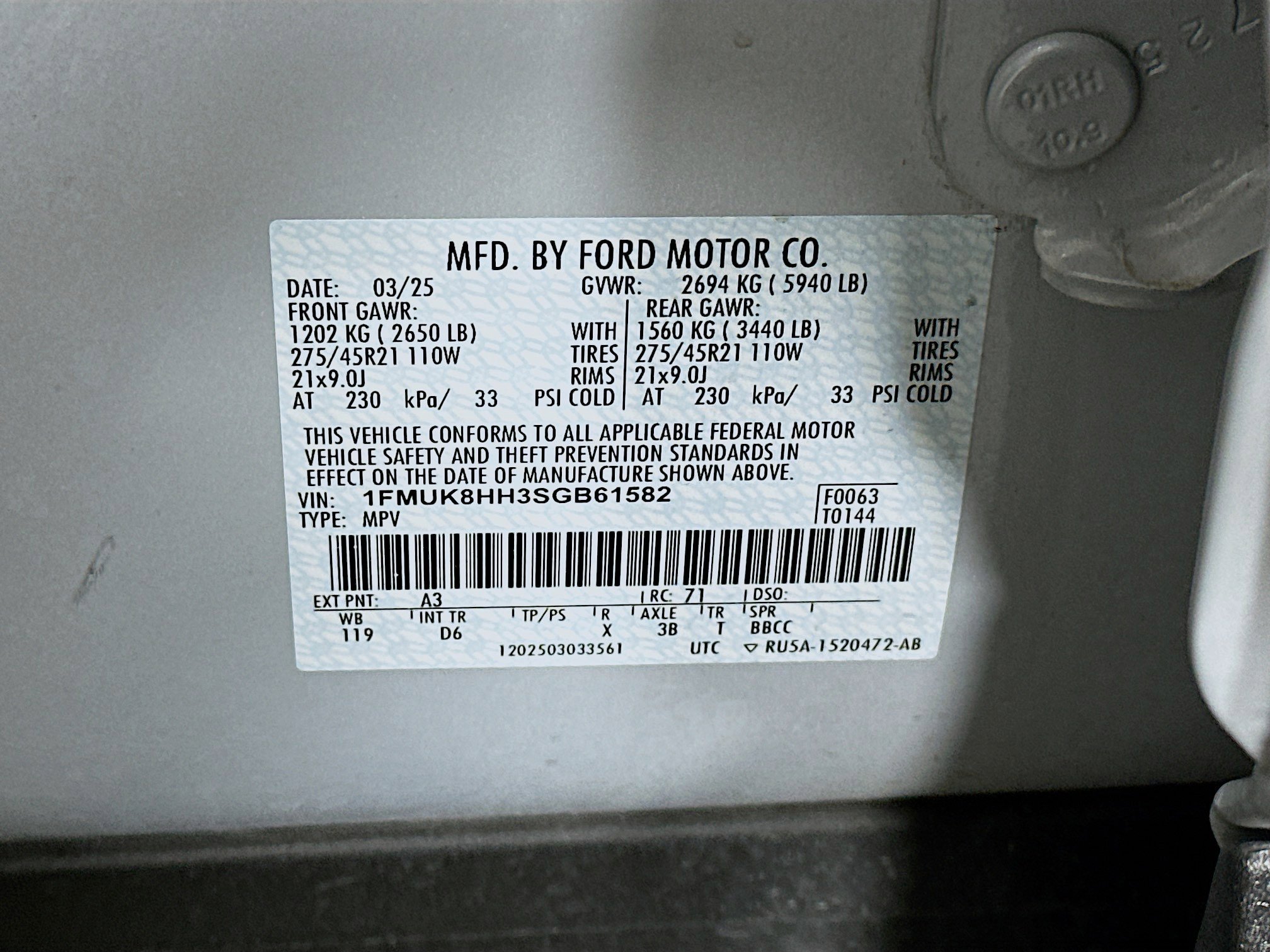 Used 2025 Ford Explorer Platinum w/ LUX Leather Package AWD/4WD image 12