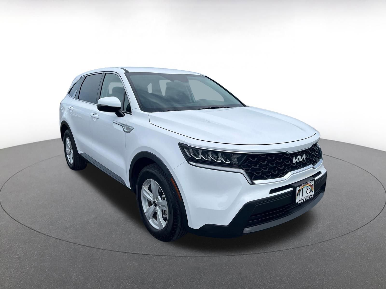 Used 2023 Kia Sorento LX image 1