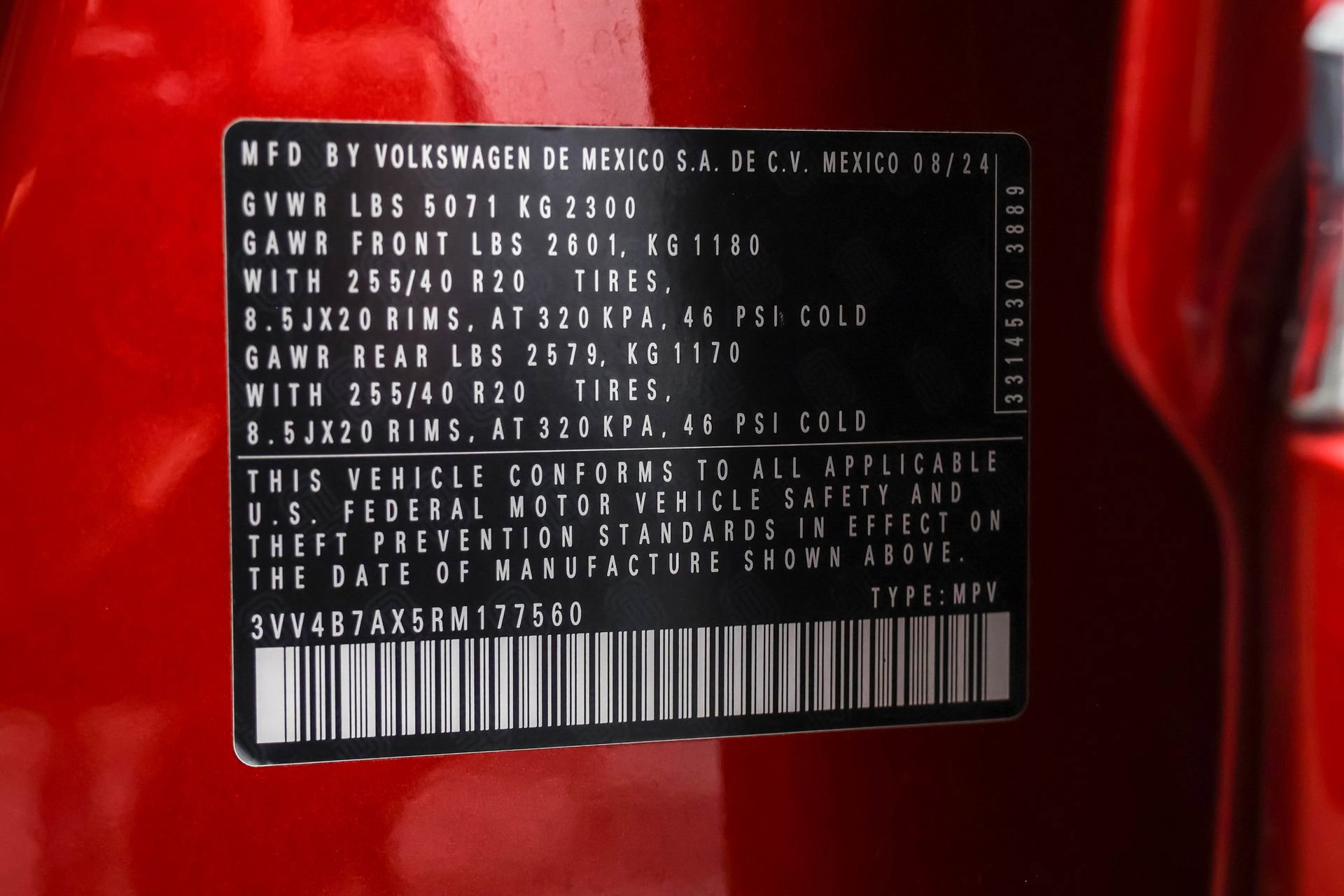 Used 2024 Volkswagen Tiguan SEL R-Line image 50