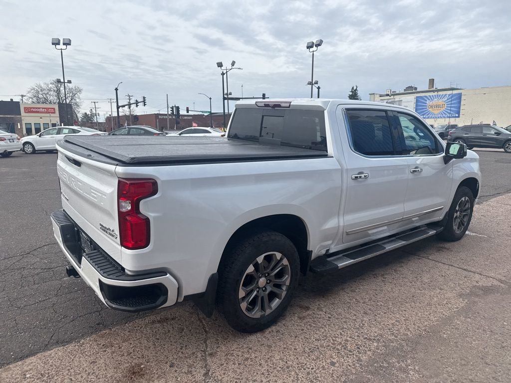 Certified 2022 Chevrolet Silverado 1500 High Country w/ Z71 Off-Road Package AWD/4WD image 8
