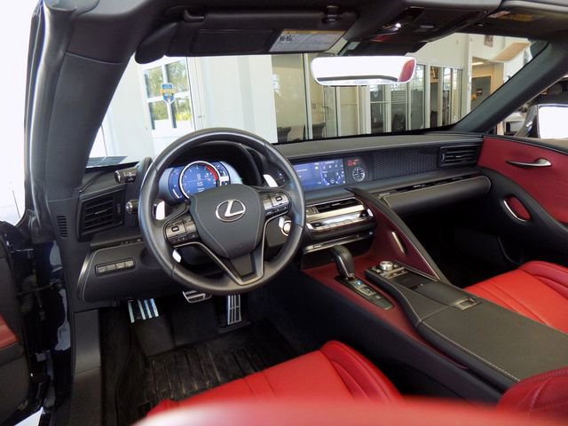 Used 2021 Lexus LC 500 Convertible image 16