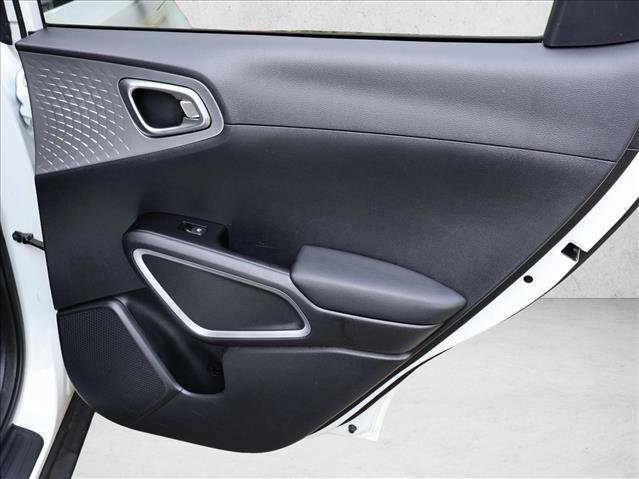 Used 2022 Kia Soul LX w/ Technology Package FWD image 24