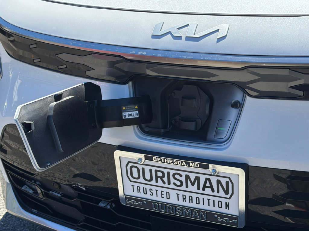 Used 2024 Kia Niro Wave w/ Wave Preserve Package FWD image 10