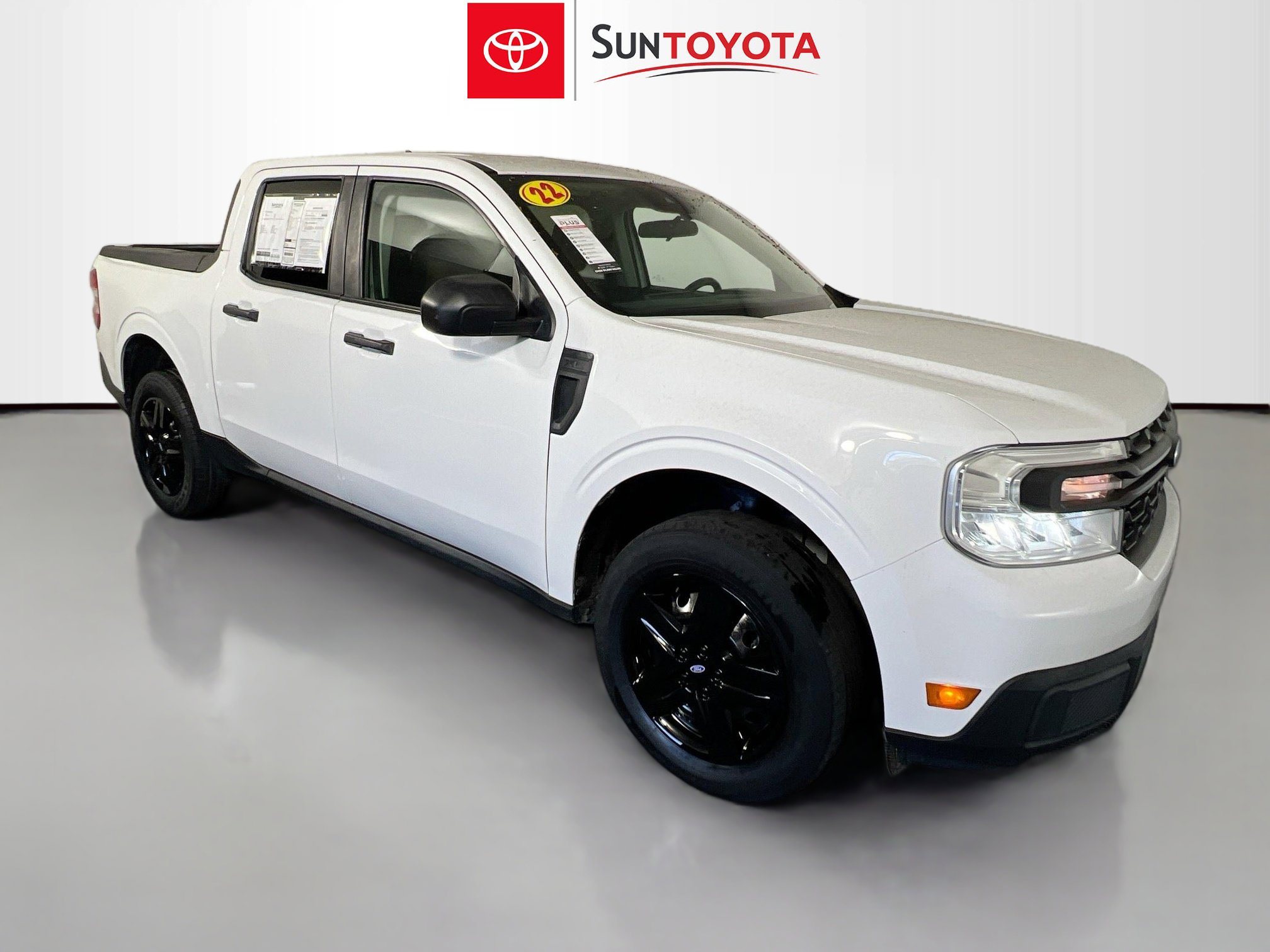 Used 2022 Ford Maverick XL FWD image 1