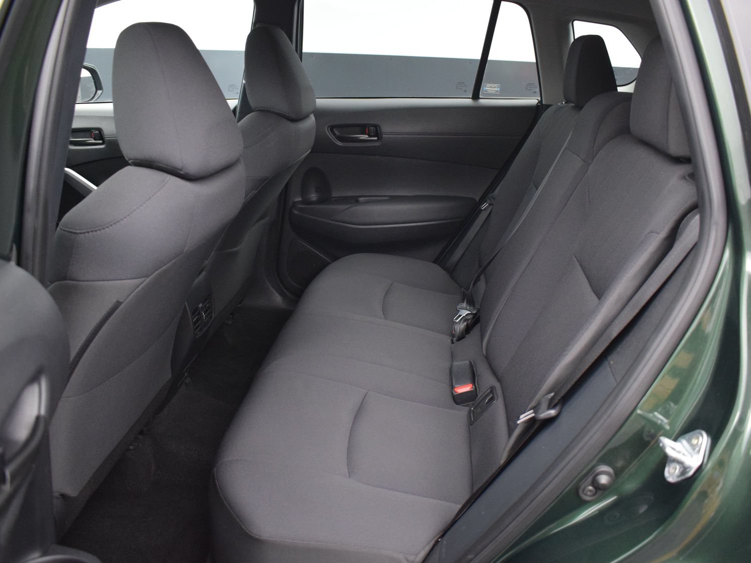 Used 2023 Toyota Corolla Cross LE FWD image 4