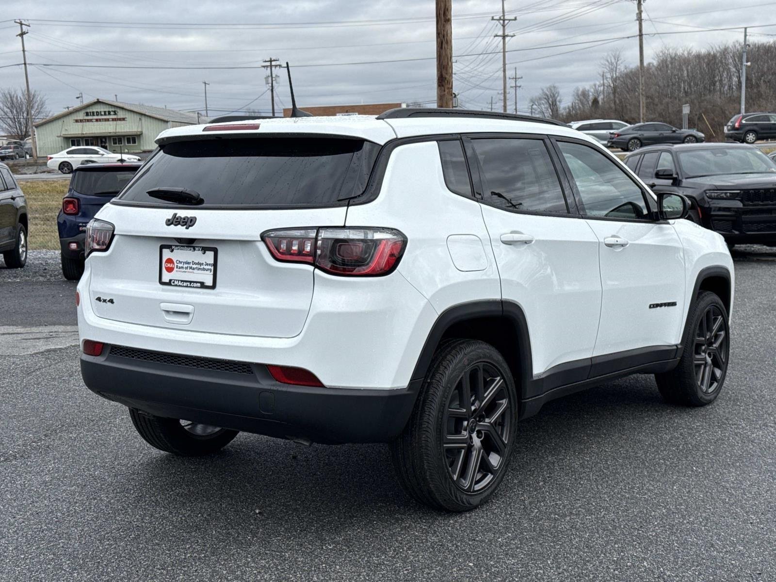 New 2026 Jeep Compass Latitude AWD/4WD image 24