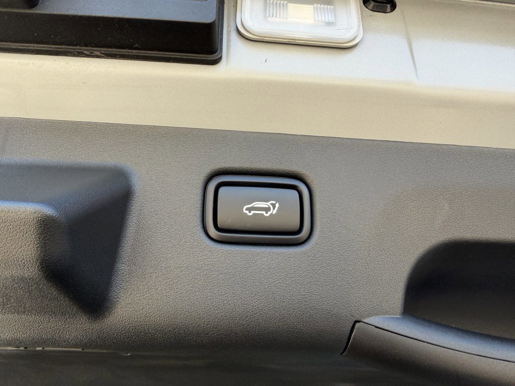 Used 2025 Kia EV6 Wind image 39