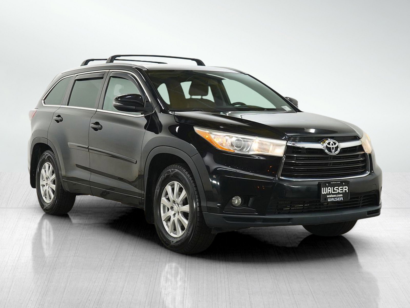 Used 2015 Toyota Highlander XLE AWD/4WD image 7