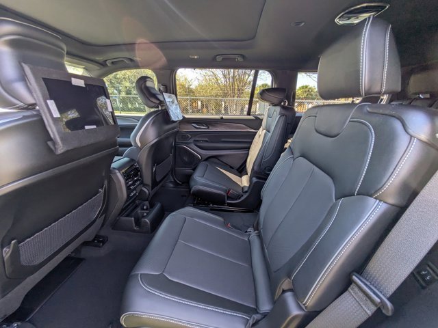 New 2025 Jeep Grand Cherokee L Overland w/ Advanced Protech Group III image 12