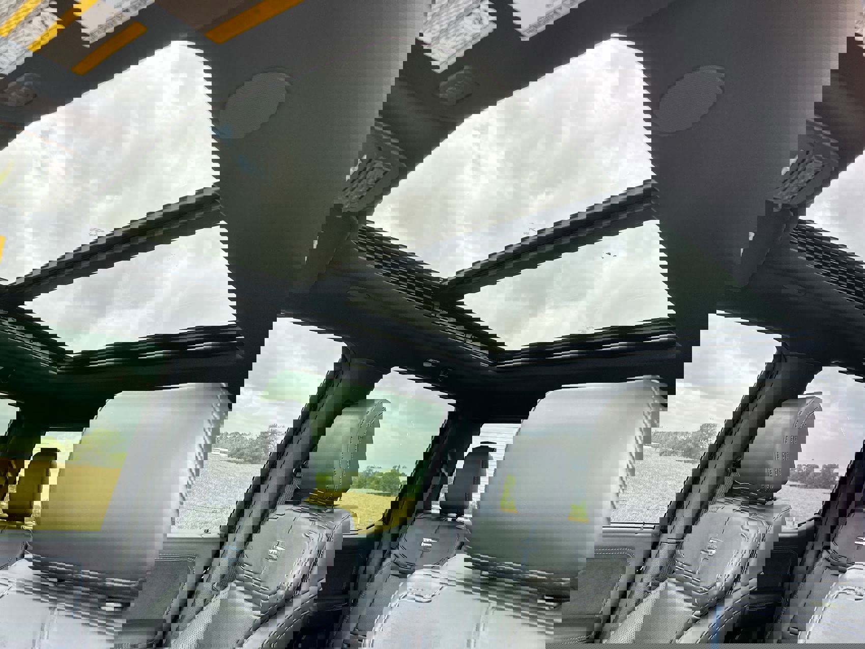 Used 2025 Ford F350 Platinum image 23