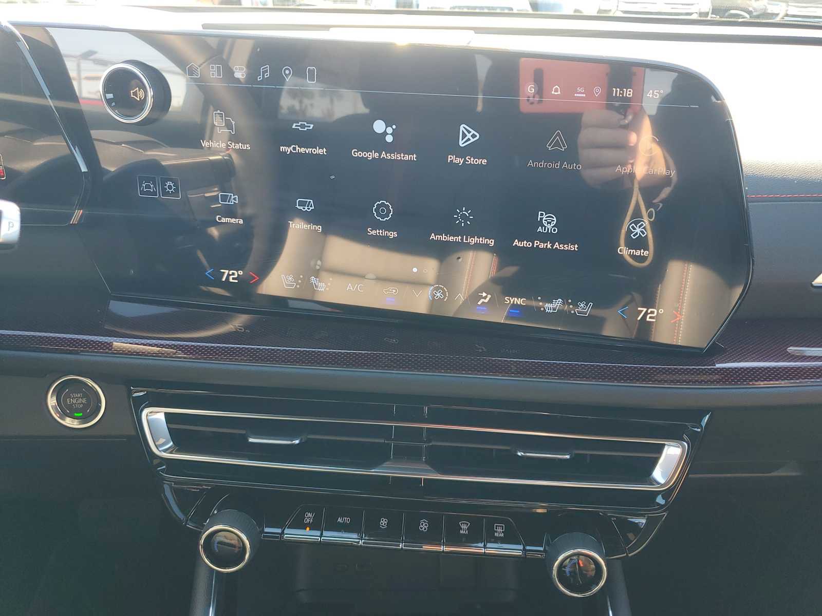 New 2026 Chevrolet Traverse RS image 12