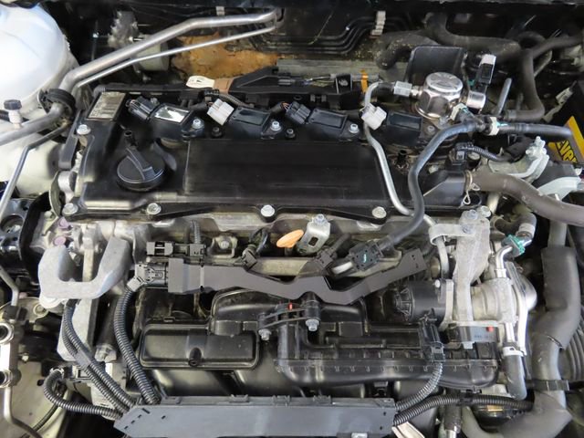 Used 2018 Toyota Camry XSE image 35