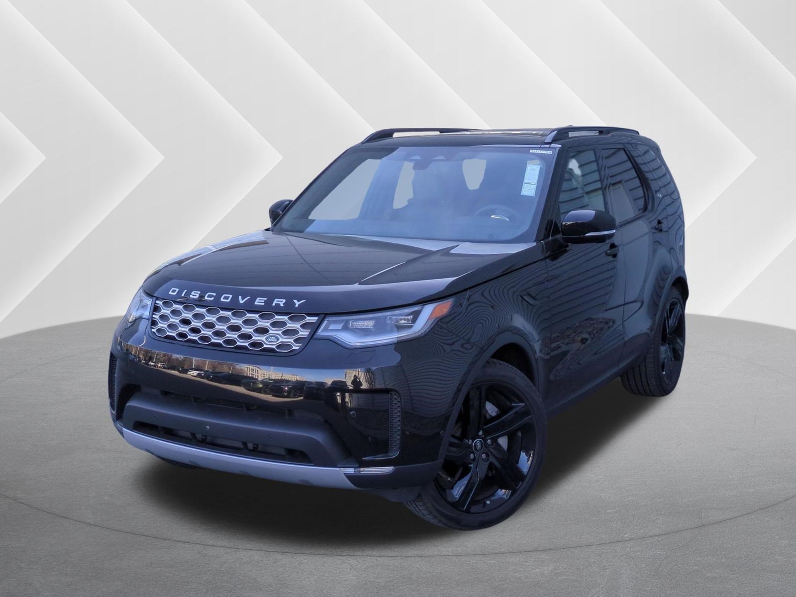 Used 2025 Land Rover Discovery S