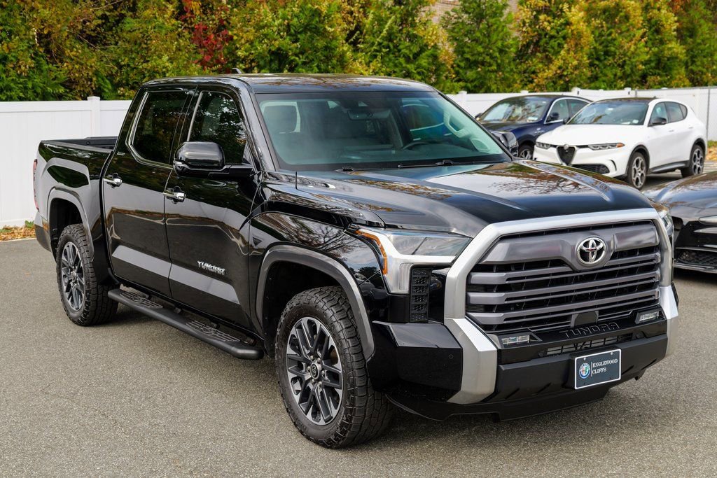 Used 2023 Toyota Tundra Limited image 11