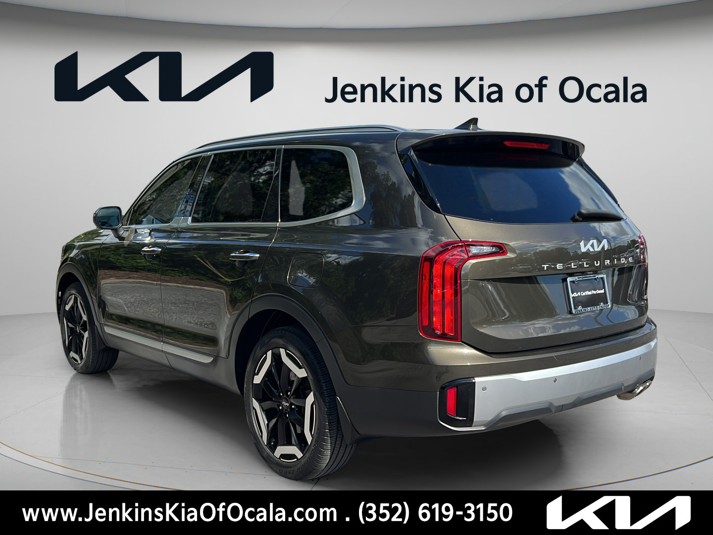 Certified 2023 Kia Telluride S AWD/4WD image 5