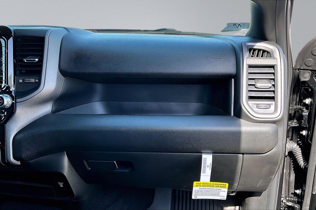 New 2026 RAM 2500 Tradesman AWD/4WD image 17