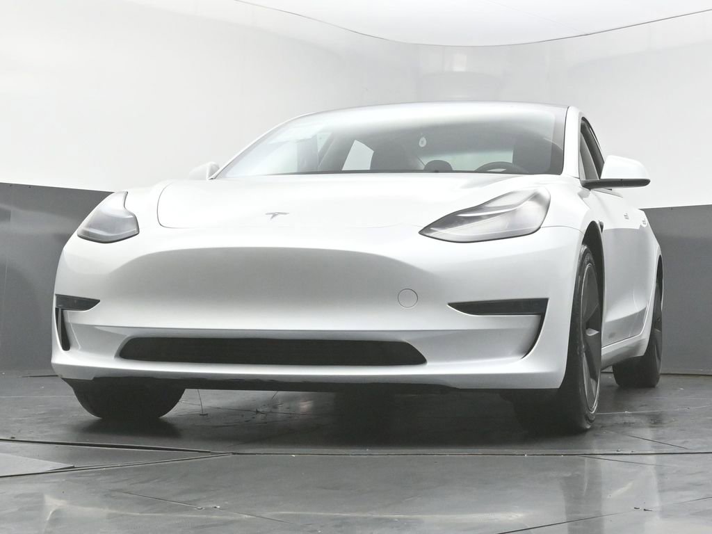 Used 2023 Tesla Model 3 Standard Range RWD image 47