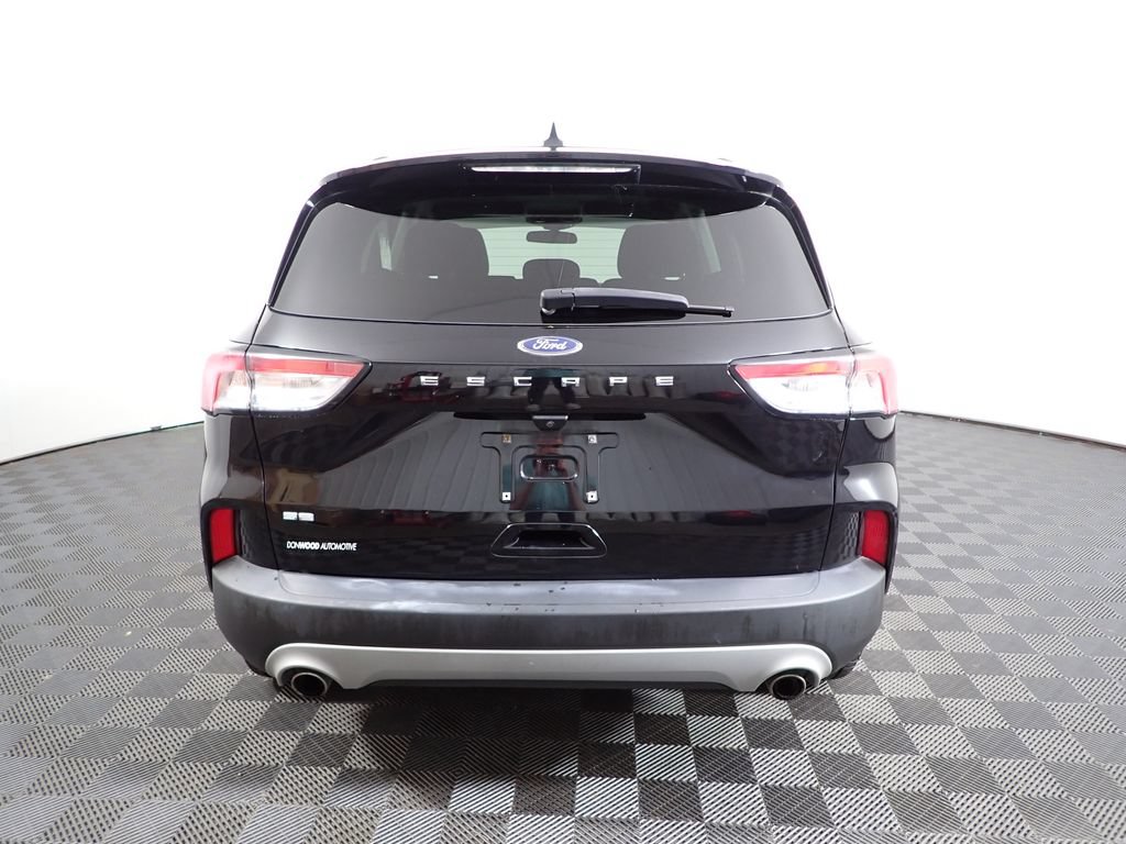 Used 2021 Ford Escape SE w/ Cold Weather Package FWD image 13