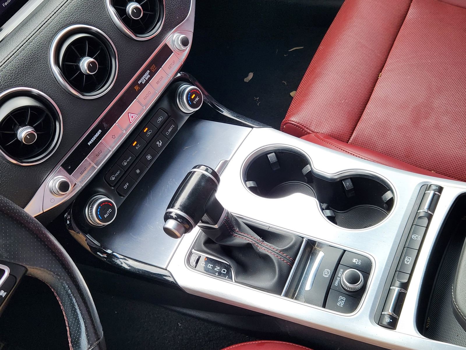 Used 2022 Kia Stinger GT1 w/ Red Interior Color Package image 25