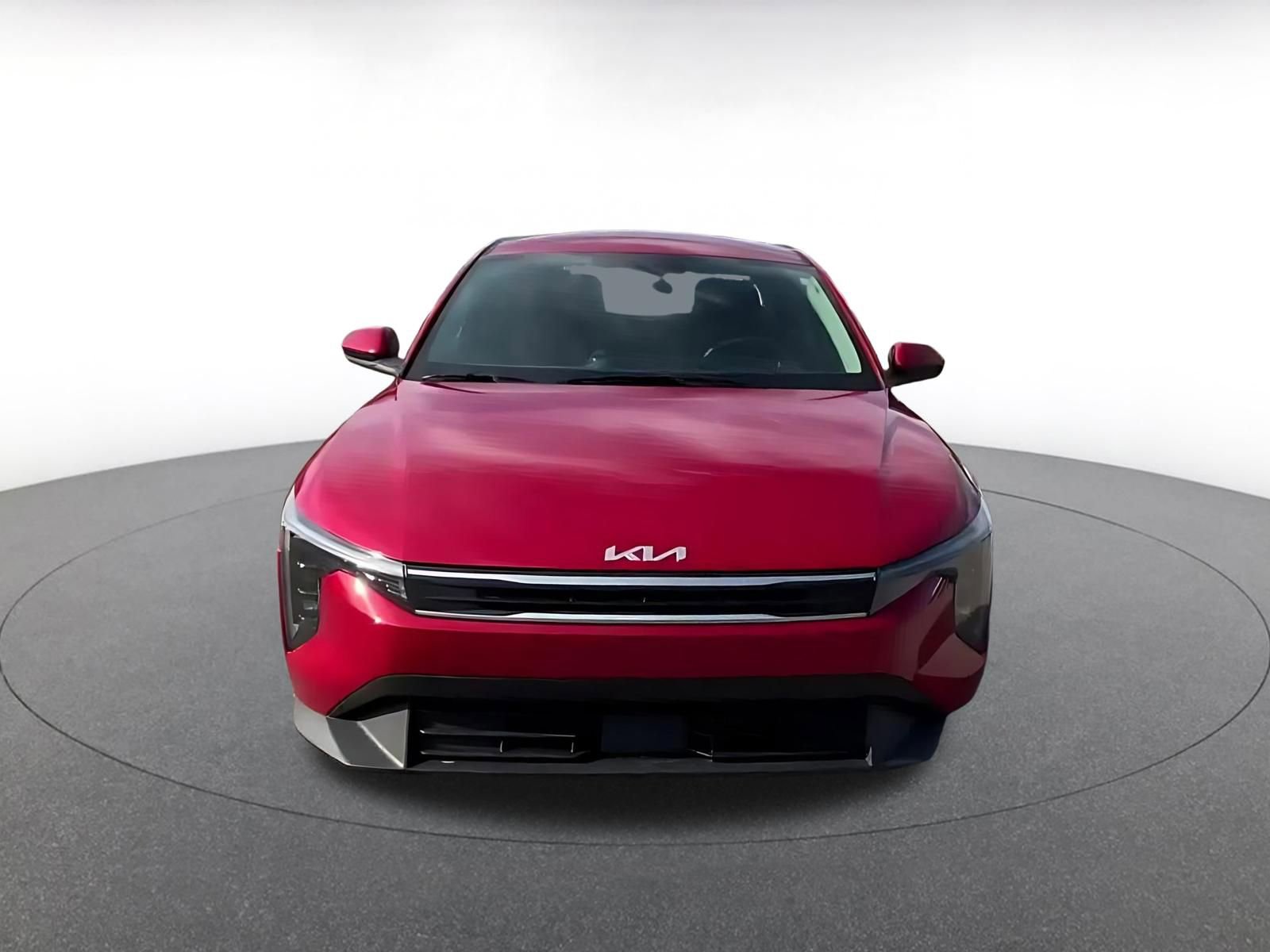 Used 2025 Kia K4 FWD image 3