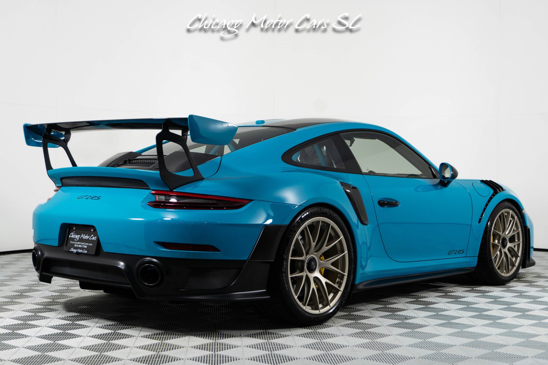 Used 2018 Porsche 911 GT2 RS RWD image 16