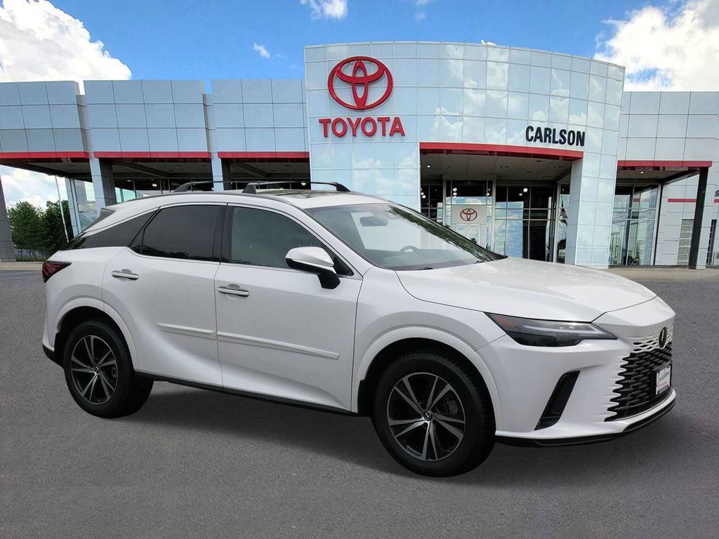 Used 2023 Lexus RX 350 Premium w/ Accessory Package AWD/4WD image 2