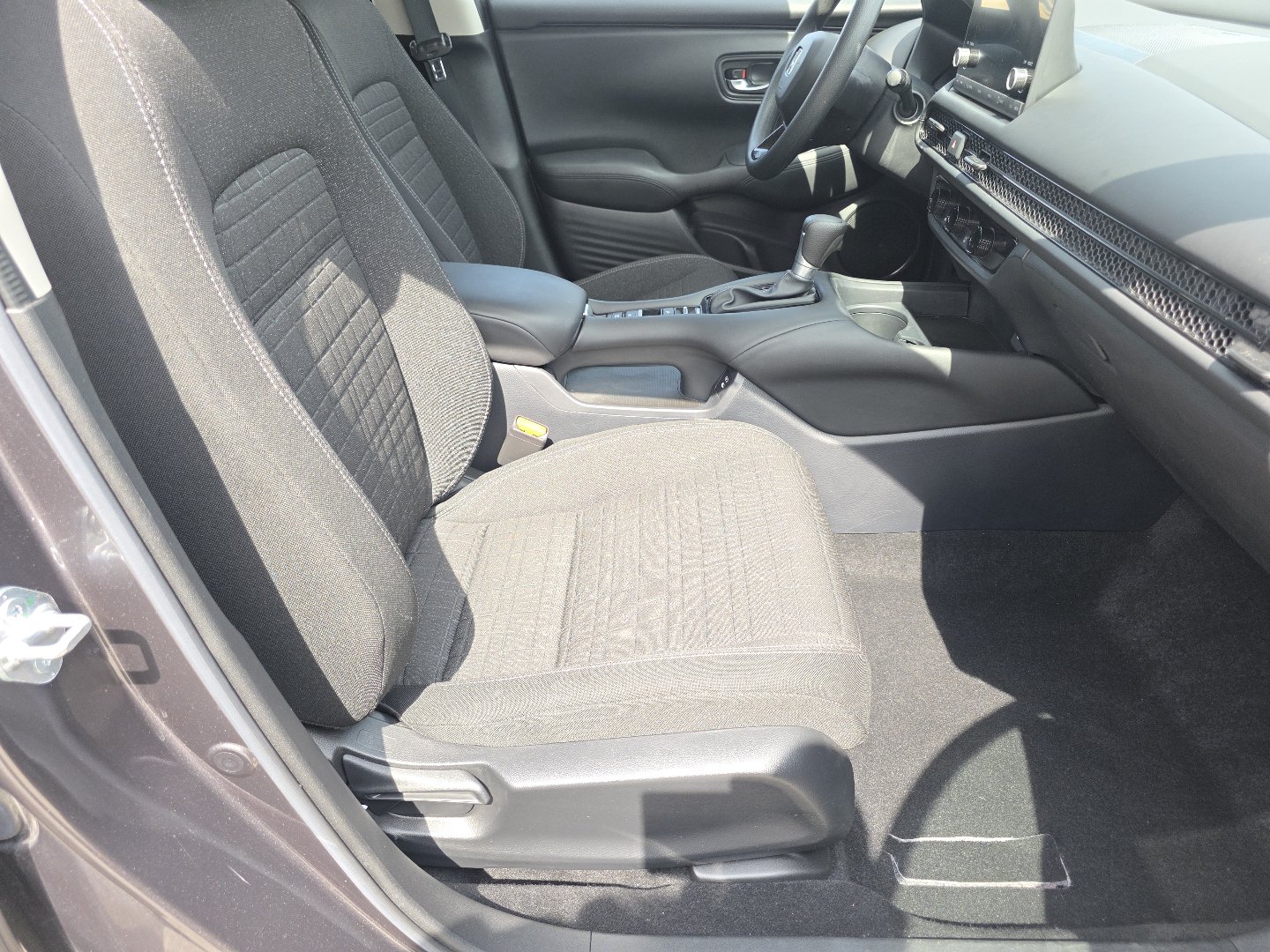 Certified 2024 Honda HR-V LX image 23