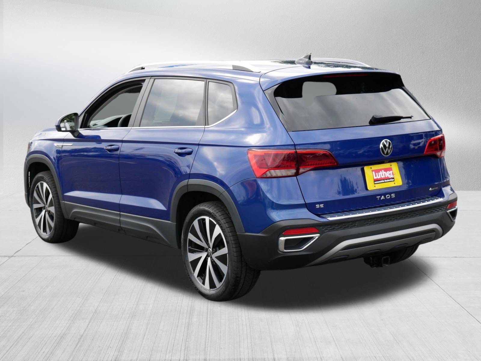 Used 2022 Volkswagen Taos SE w/ Driver Assistance Package AWD/4WD image 5