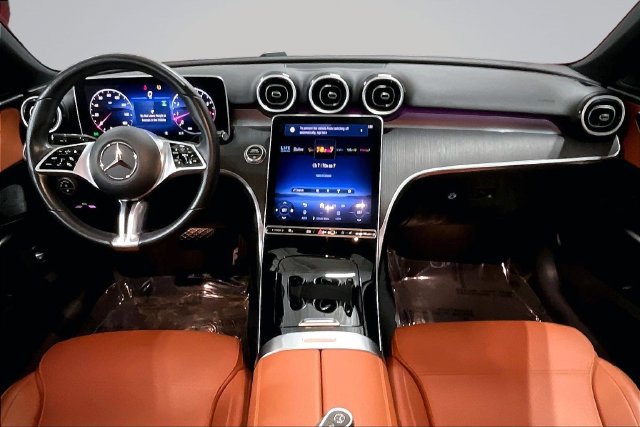 Used 2025 Mercedes-Benz C 300 4MATIC Sedan image 17