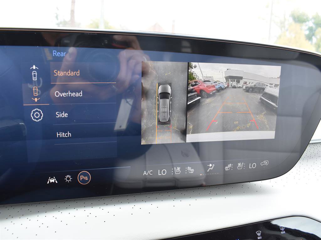 New 2026 Buick Enclave Avenir w/ Super Cruise Package image 22