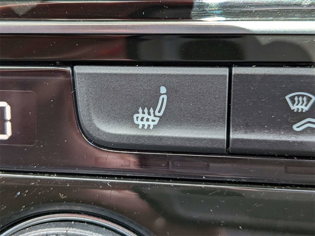 Used 2022 Volkswagen Atlas SE w/ Panoramic Sunroof Package image 25