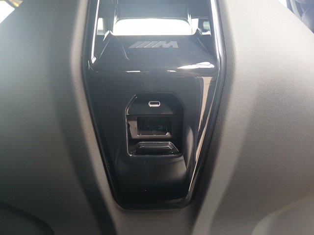New 2027 BMW M5 Touring AWD/4WD image 16