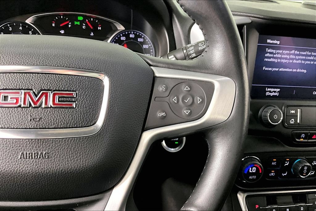 Used 2022 GMC Terrain SLT w/ Elevation Edition FWD image 11