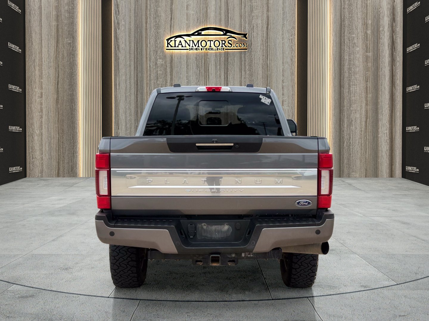 Used 2022 Ford F250 Platinum AWD/4WD image 6