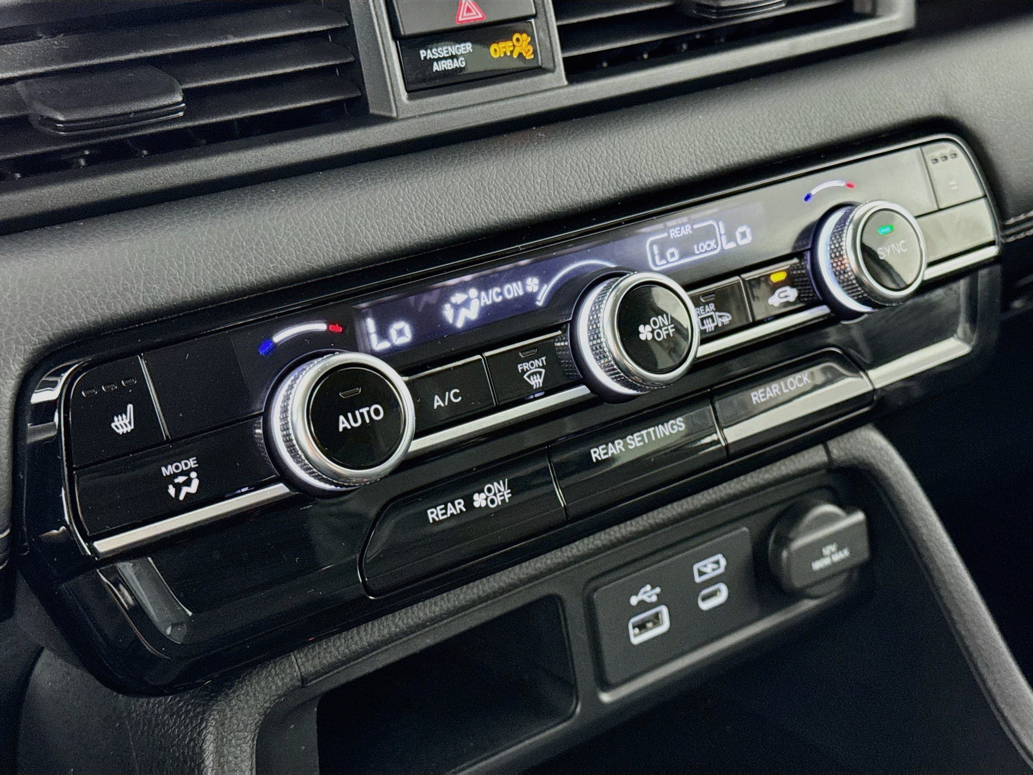 Certified 2025 Honda Pilot Touring image 16