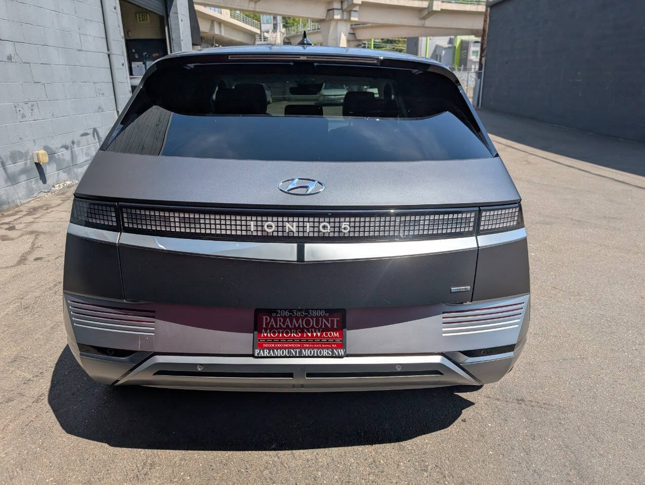 Used 2023 Hyundai Ioniq 5 Limited AWD/4WD image 4