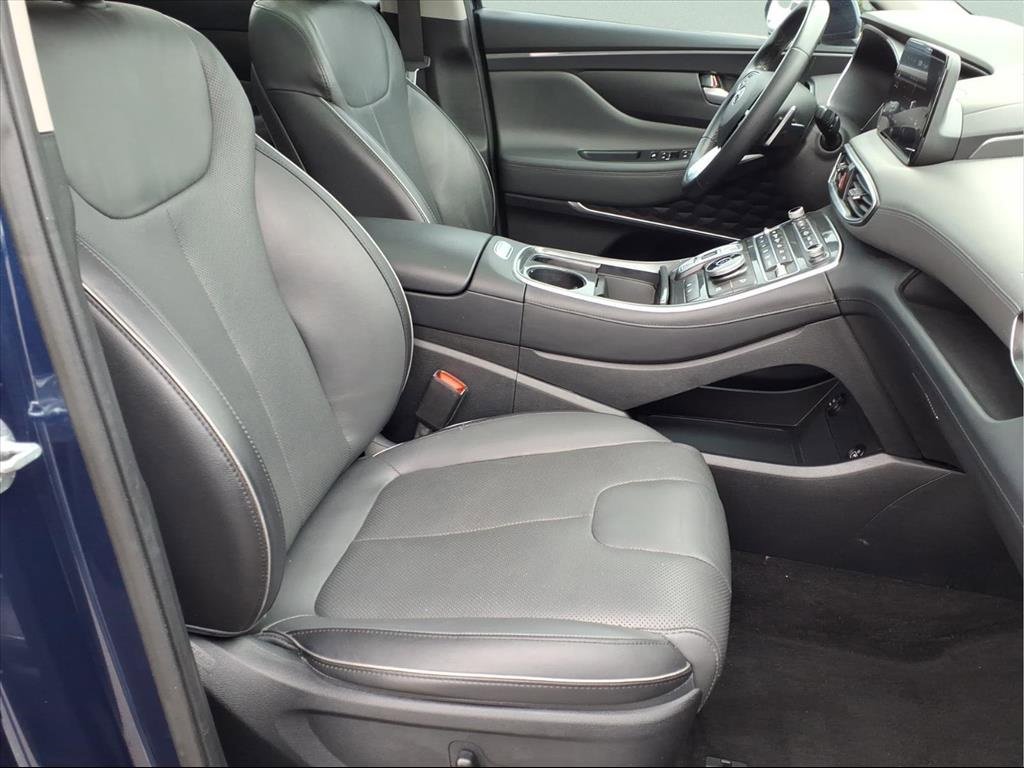 Used 2021 Hyundai Santa Fe SEL w/ Convenience + Premium Package image 17
