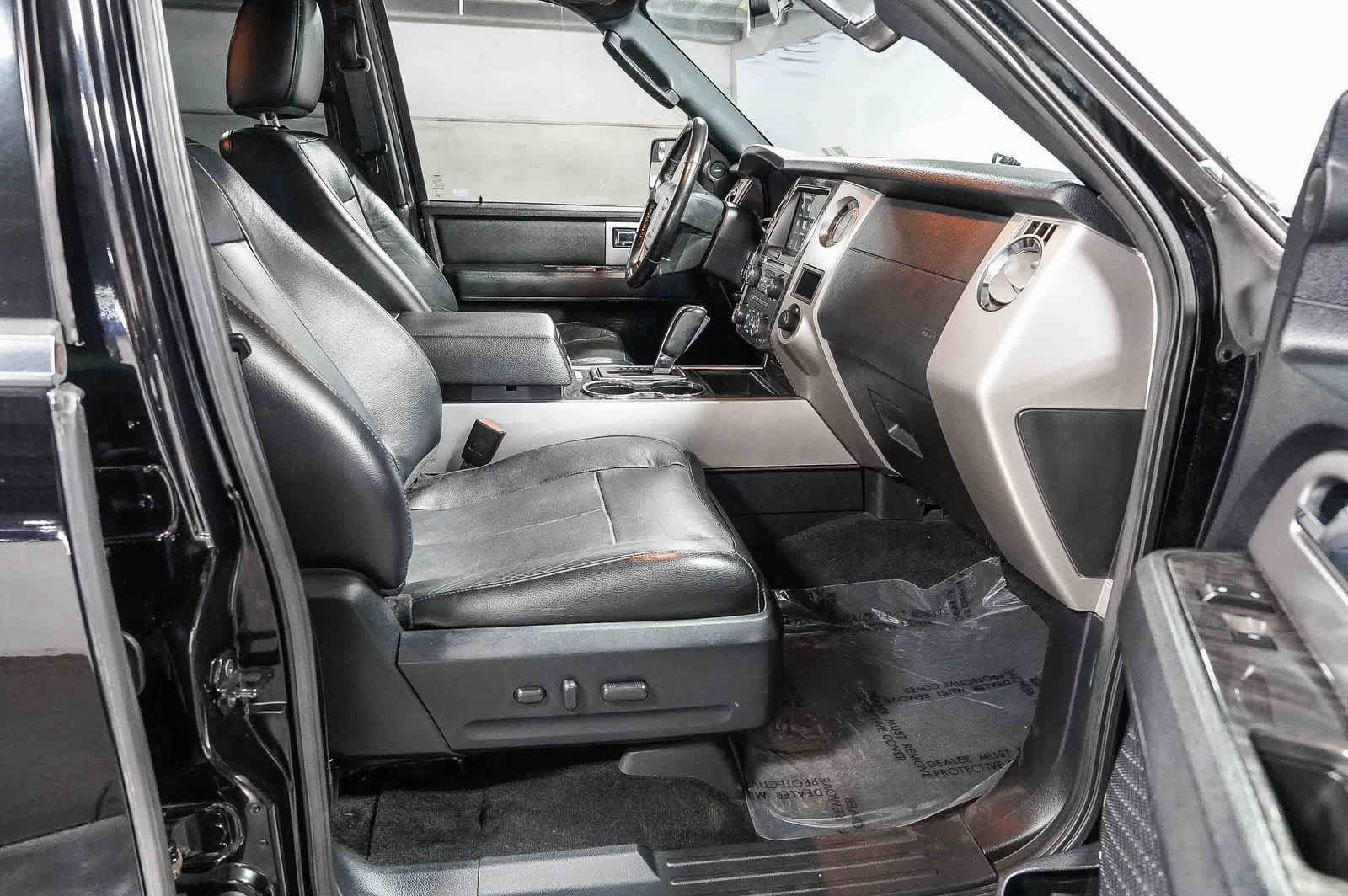 Used 2016 Ford Expedition EL Limited RWD image 17