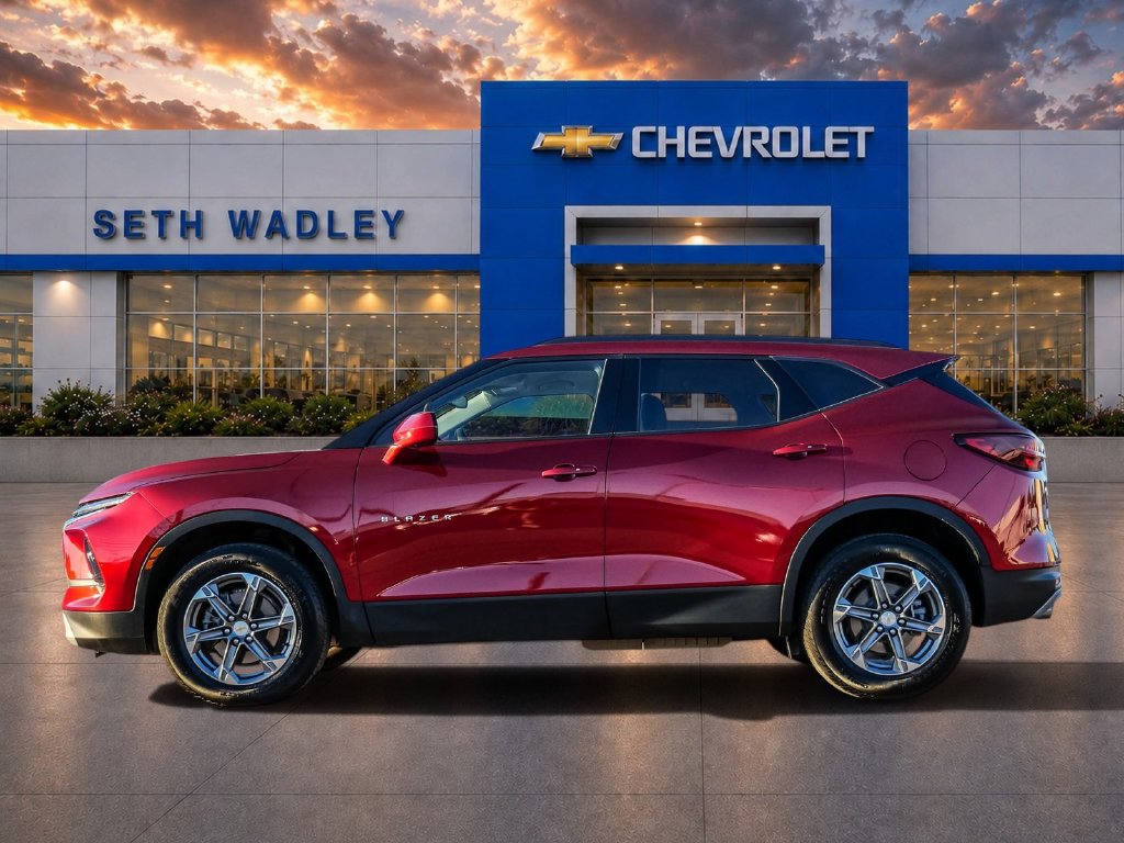 Used 2024 Chevrolet Blazer LT w/ Convenience Package FWD image 4